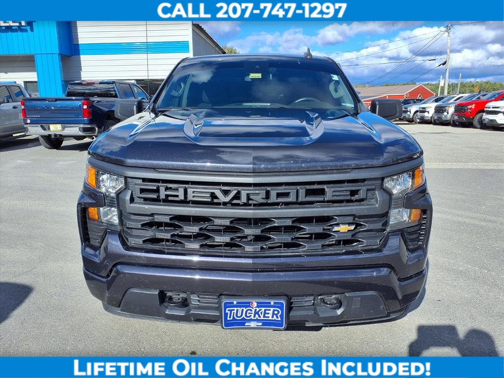 Used 2023 Chevrolet Silverado 1500 Custom image 2