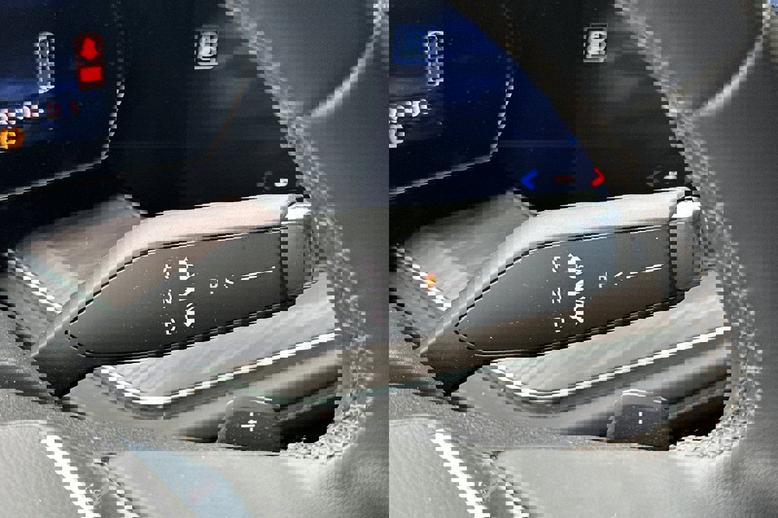 Used 2025 Chevrolet Tahoe LS image 26