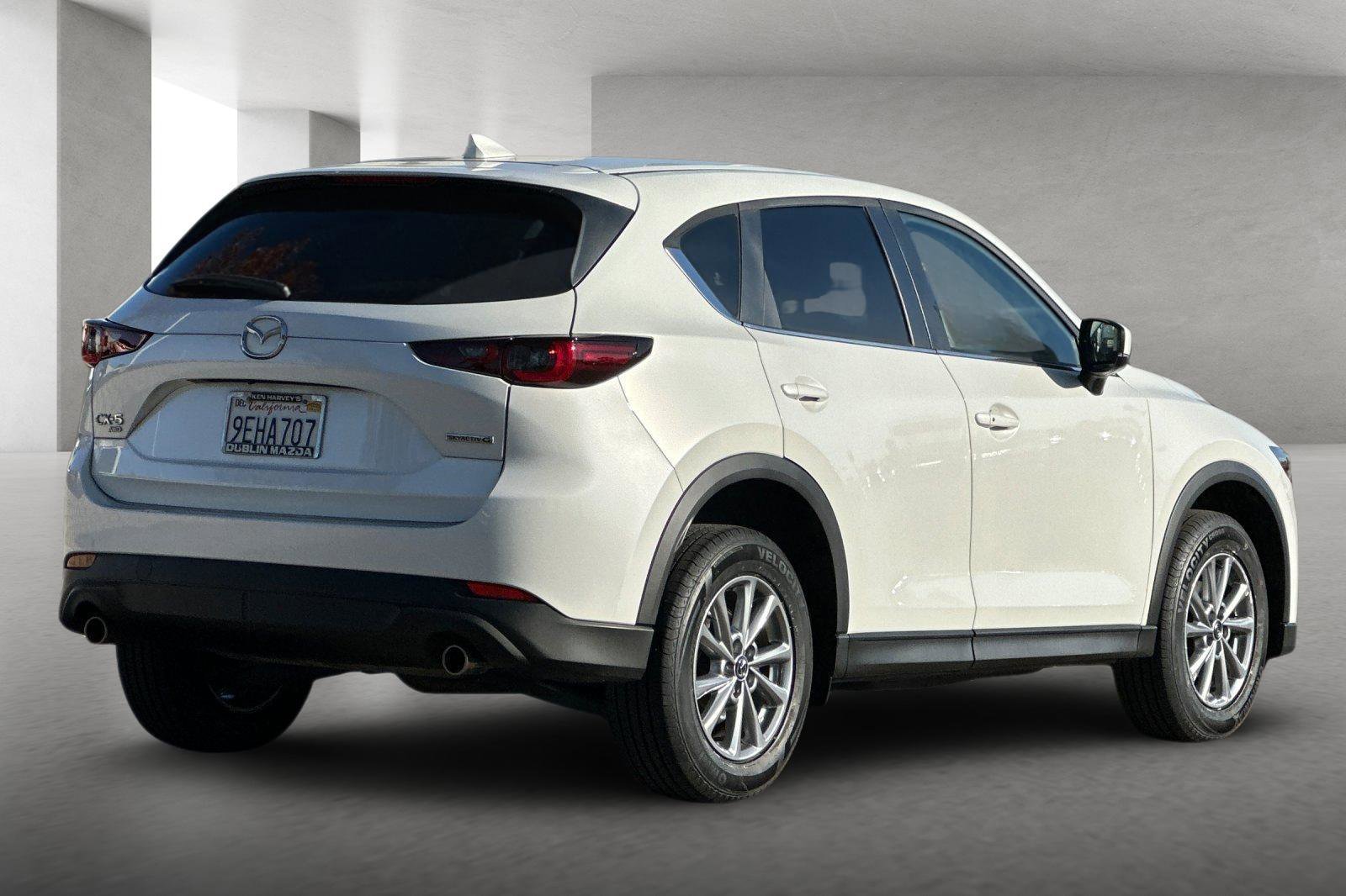 Certified 2023 MAZDA CX-5 AWD 2.5 S w/ Select Package image 4