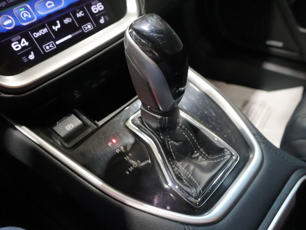 Used 2022 Subaru Outback Limited image 30