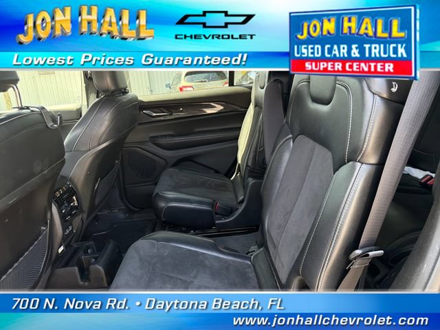 Used 2023 Jeep Grand Cherokee L Laredo AWD/4WD image 18