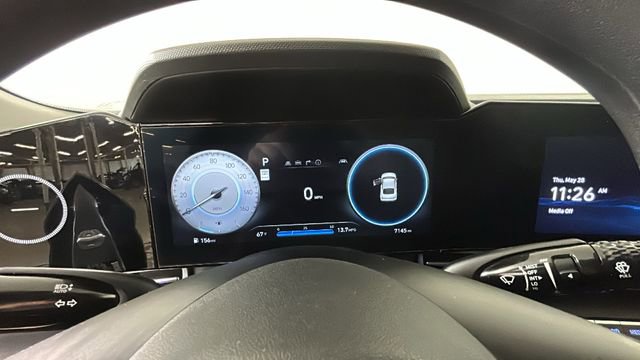Used 2024 Hyundai Elantra SEL FWD image 18