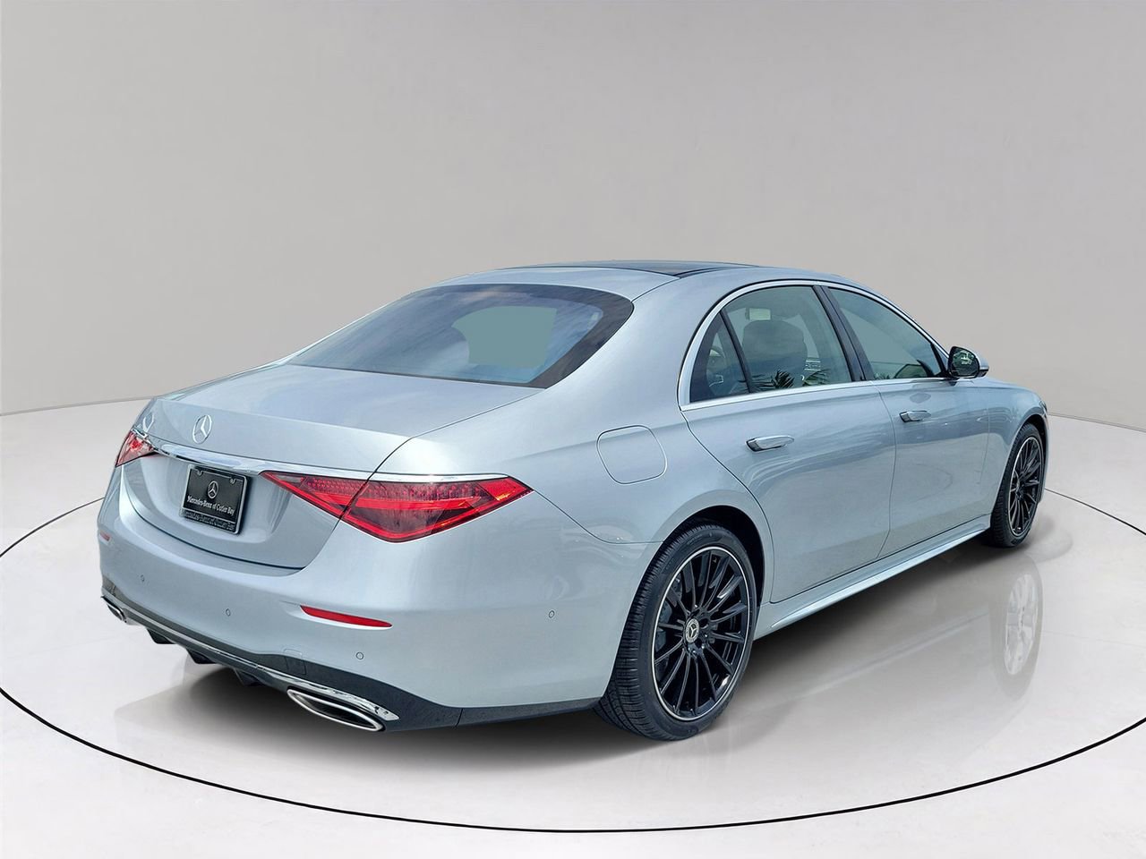 New 2026 Mercedes-Benz S 500 4MATIC image 6