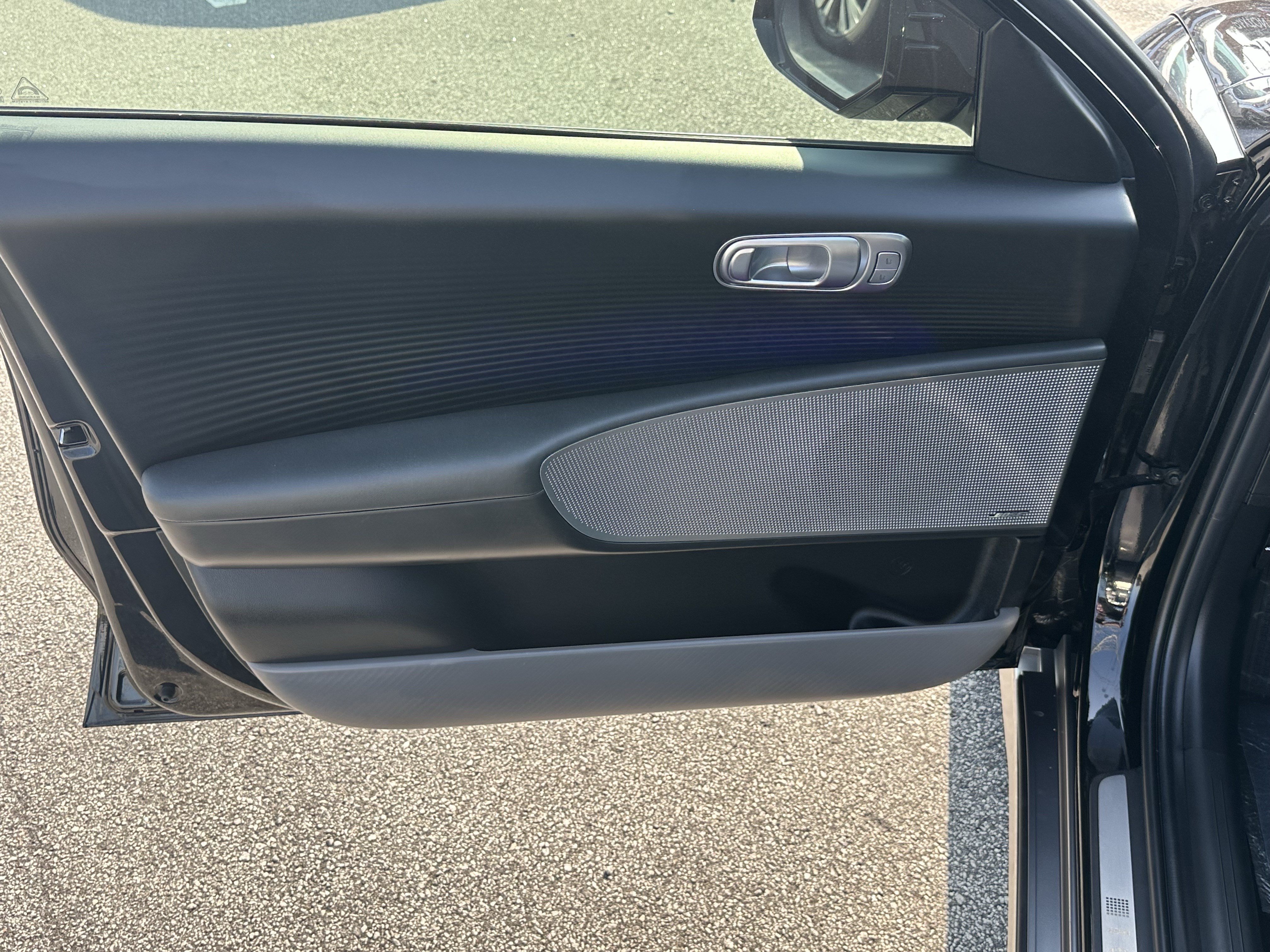 Used 2023 Hyundai Ioniq 6 Limited RWD image 10