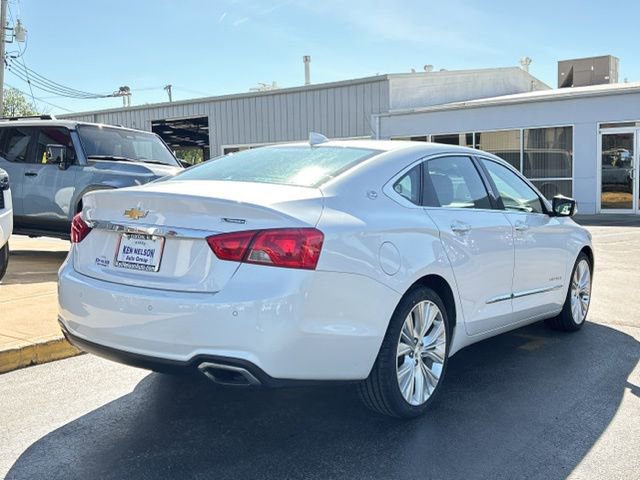 Used 2017 Chevrolet Impala Premier w/ Enhanced Convenience Package FWD image 9
