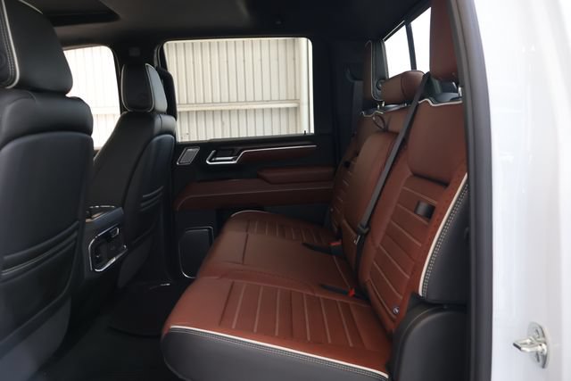 New 2026 GMC Sierra 3500 Denali Ultimate AWD/4WD image 15