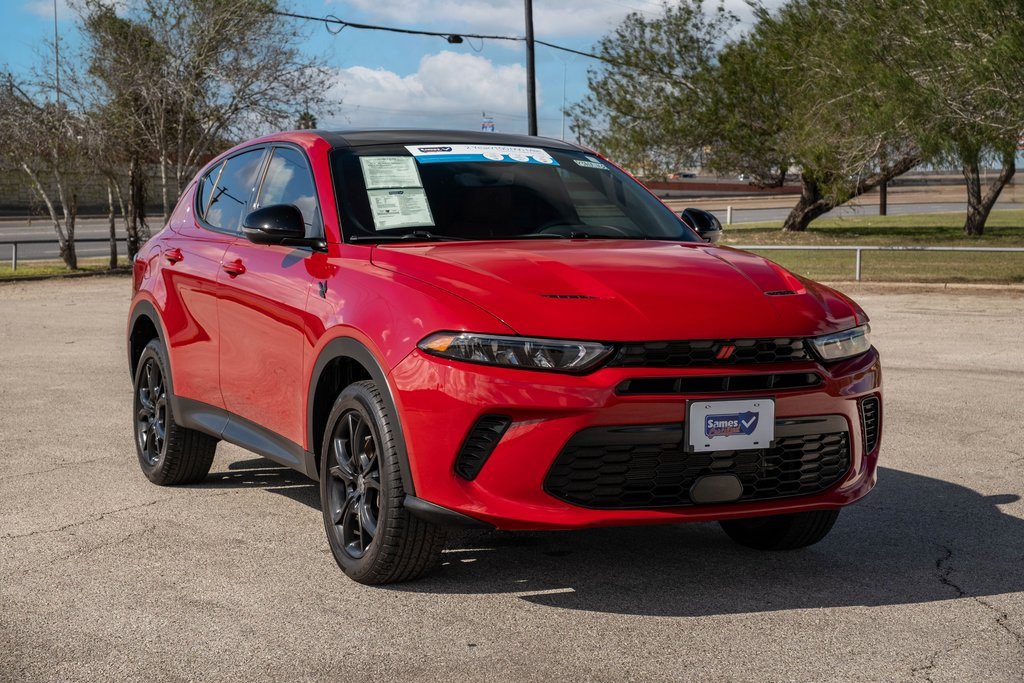 Used 2023 Dodge Hornet GT Plus w/ GT Blacktop Package image 1