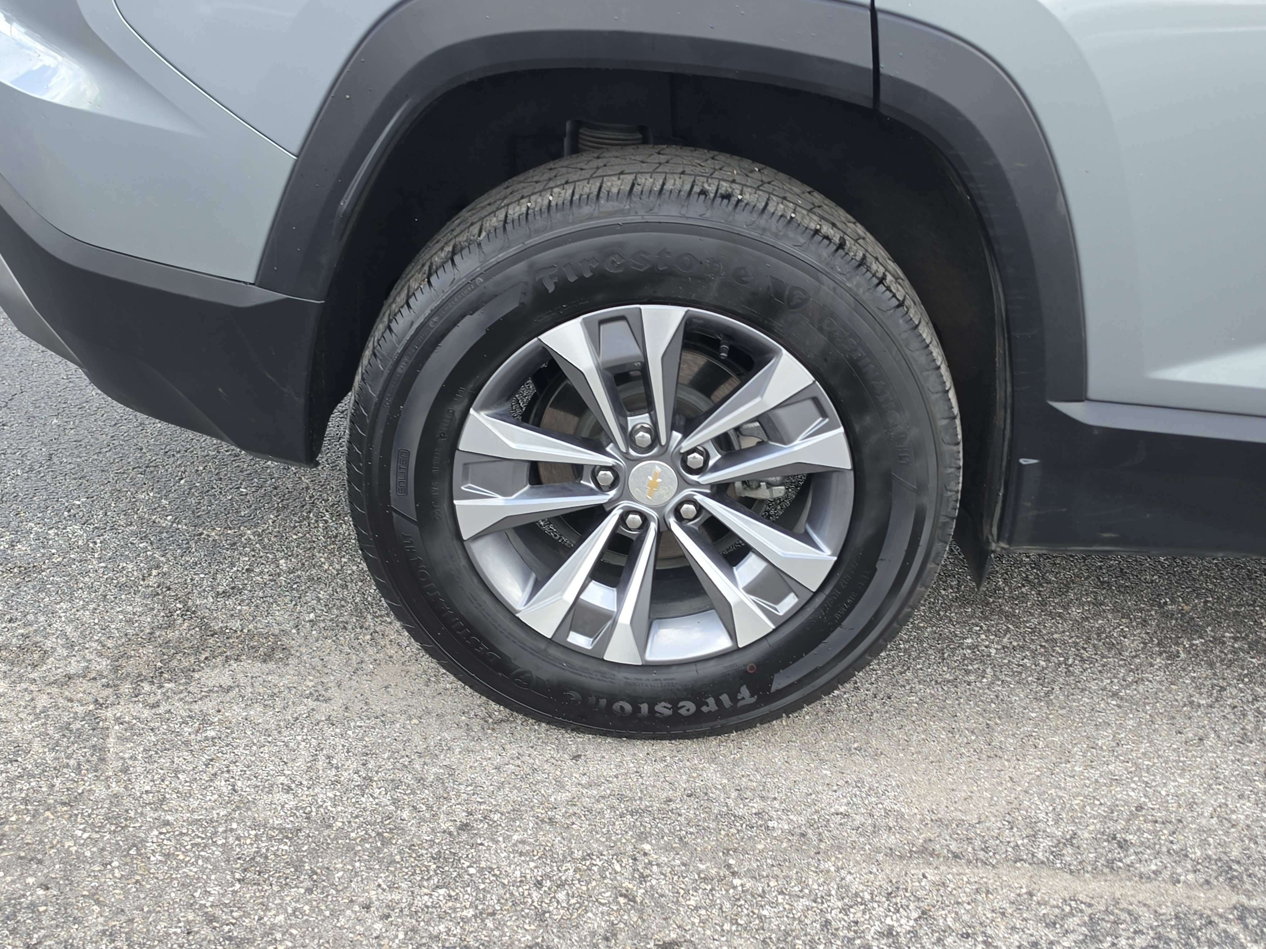 Certified 2026 Chevrolet Equinox LT w/ Convenience Package II FWD image 5