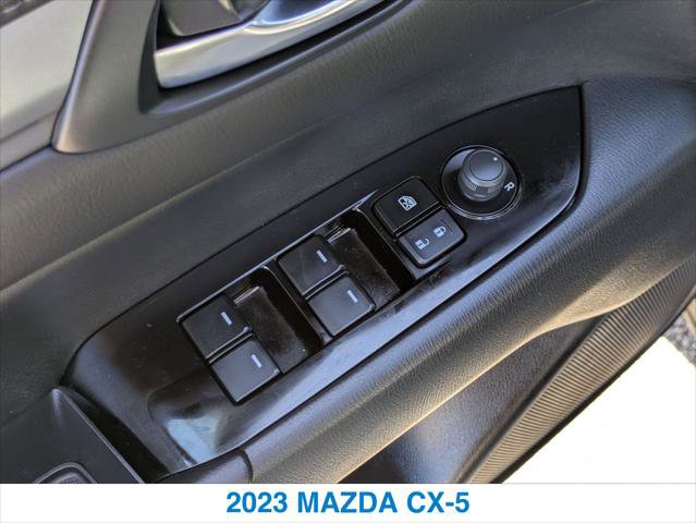 Used 2023 MAZDA CX-5 AWD 2.5 S w/ Select Package image 13
