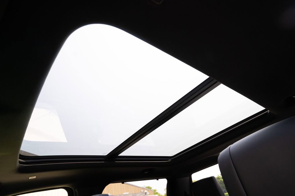 New 2025 Toyota Tundra Platinum w/ TRD Off-Road Package image 22