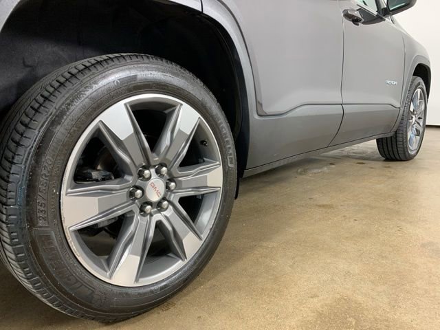 Used 2017 GMC Acadia SLT FWD image 9