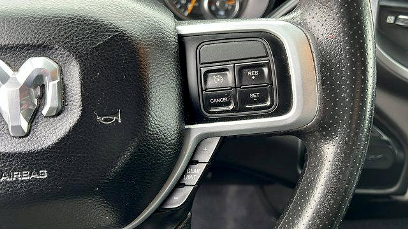 Used 2019 RAM 2500 Big Horn image 28