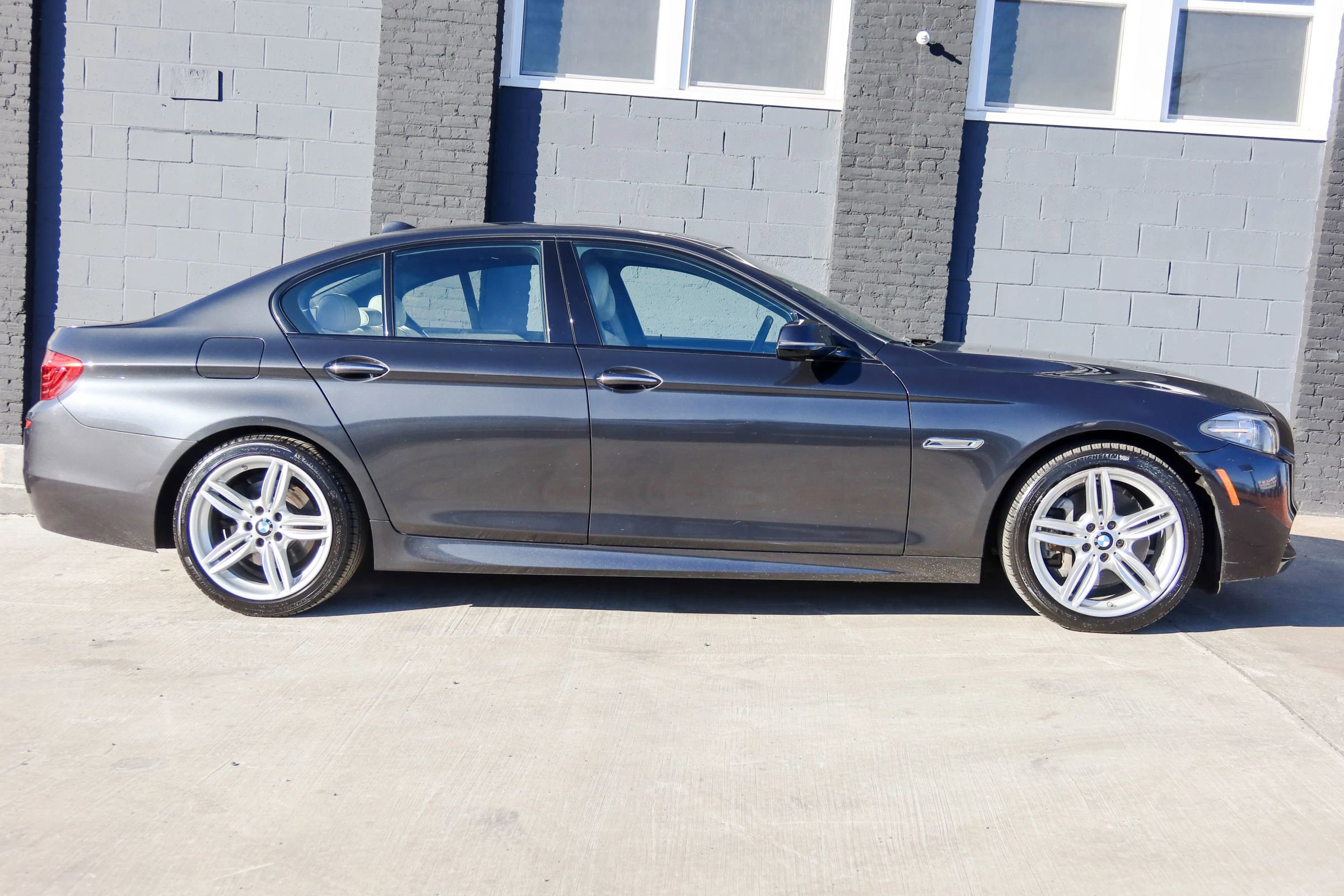 Used 2015 BMW 535i xDrive Sedan AWD/4WD image 6