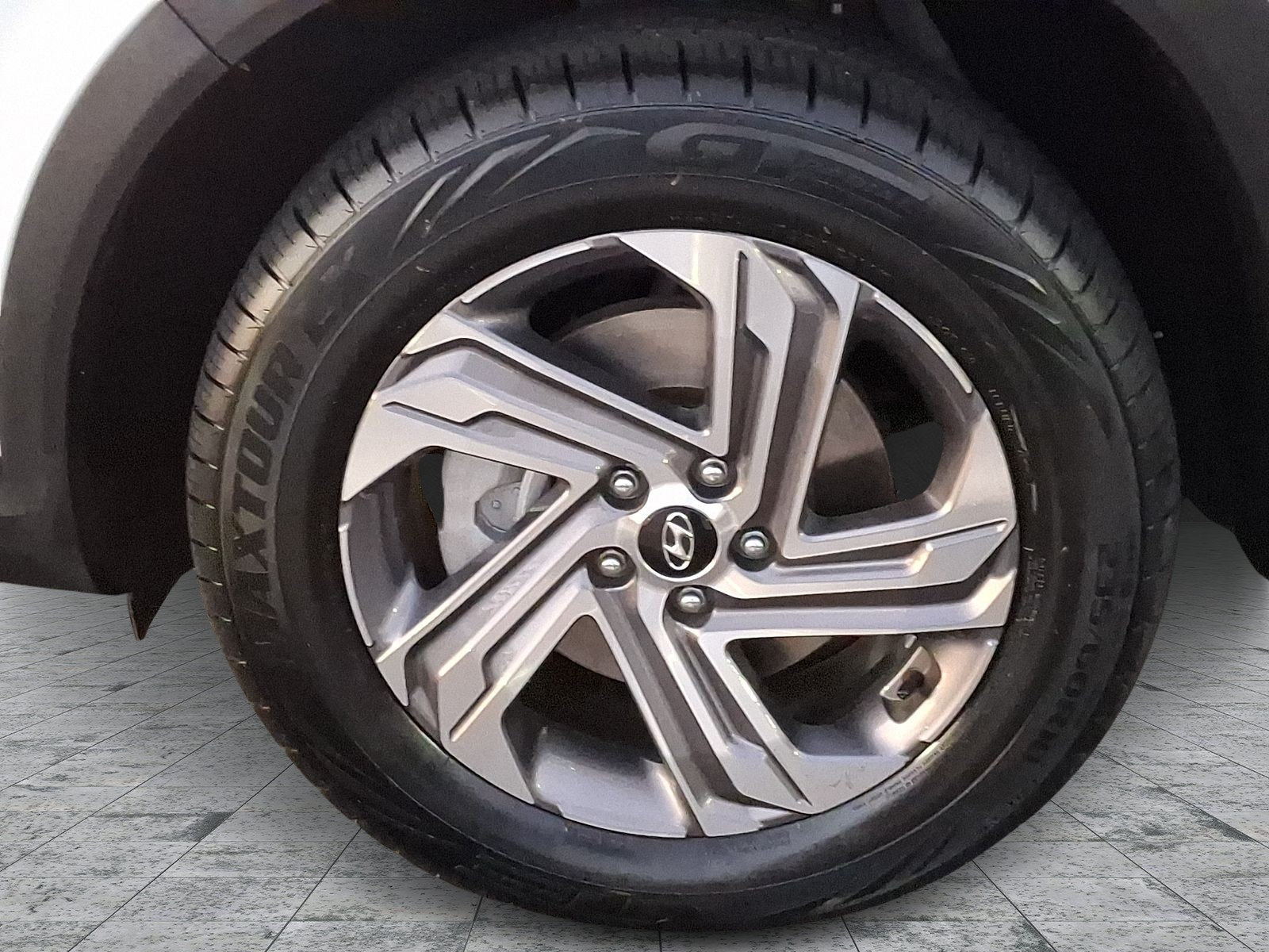 Certified 2023 Hyundai Santa Fe SEL AWD/4WD image 7