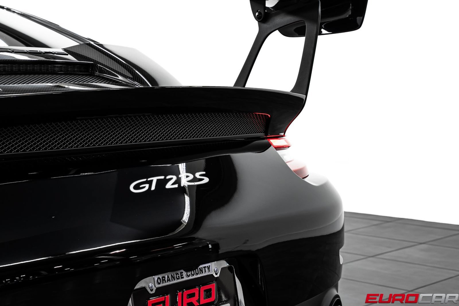 Used 2018 Porsche 911 GT2 RS RWD image 28