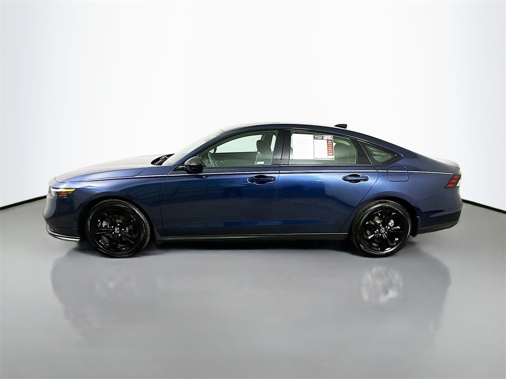 Used 2025 Honda Accord SE image 5