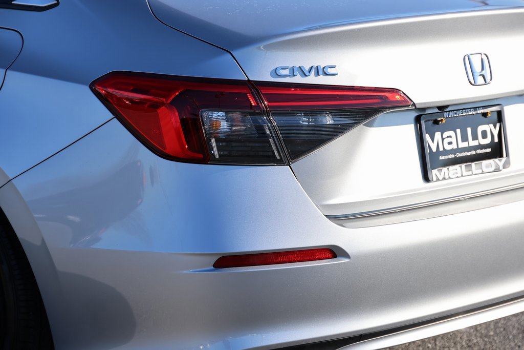 Used 2023 Honda Civic EX image 8
