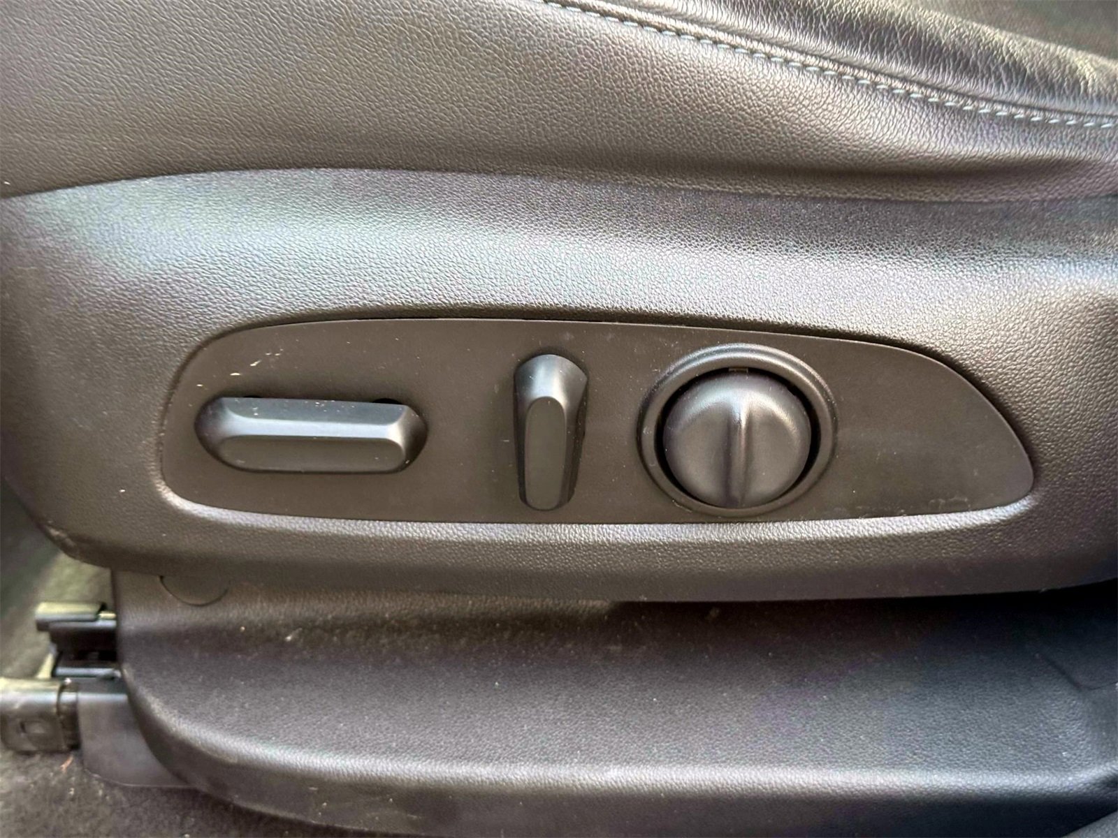 Used 2020 Chevrolet Blazer LT w/ Sound & Technology Package image 37