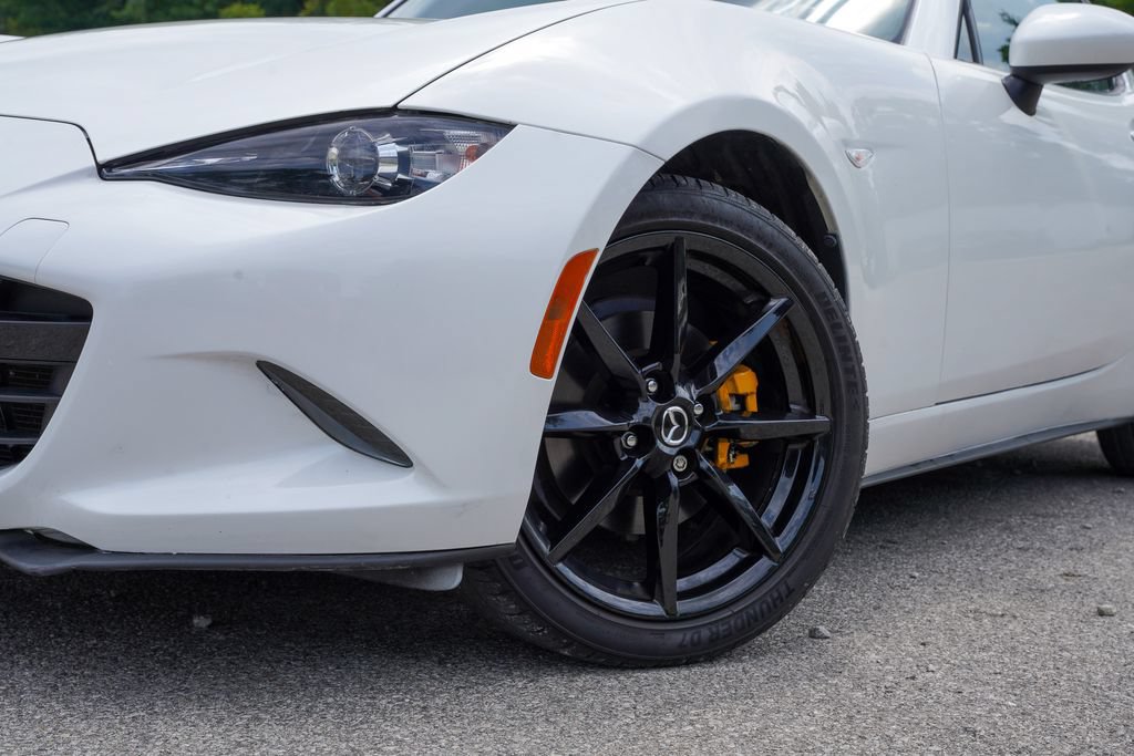 Used 2021 MAZDA MX-5 Miata RF Grand Touring RWD image 4