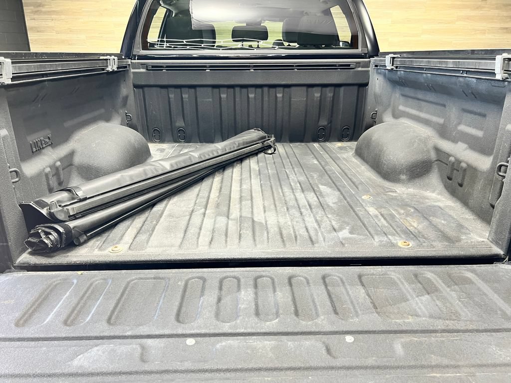 Used 2019 Toyota Tundra Limited AWD/4WD image 25