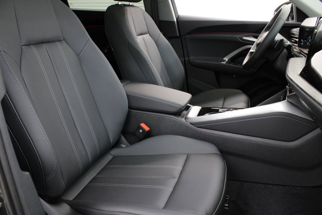 New 2025 Audi Q5 Premium Plus image 23