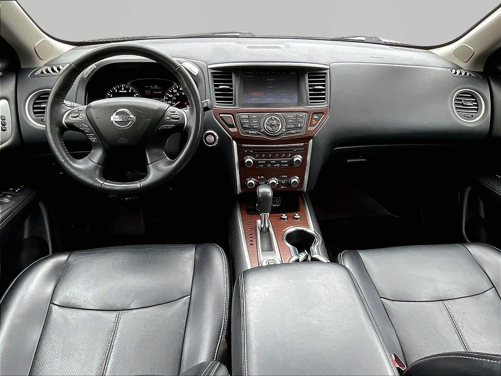 Used 2020 Nissan Pathfinder Platinum AWD/4WD image 7