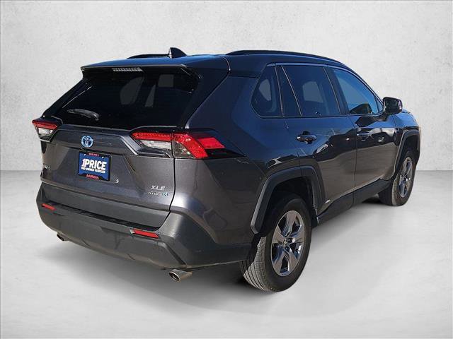 Used 2024 Toyota RAV4 XLE image 5