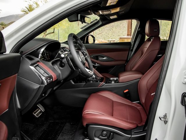 New 2024 Jaguar E-PACE R-Dynamic SE AWD/4WD image 13