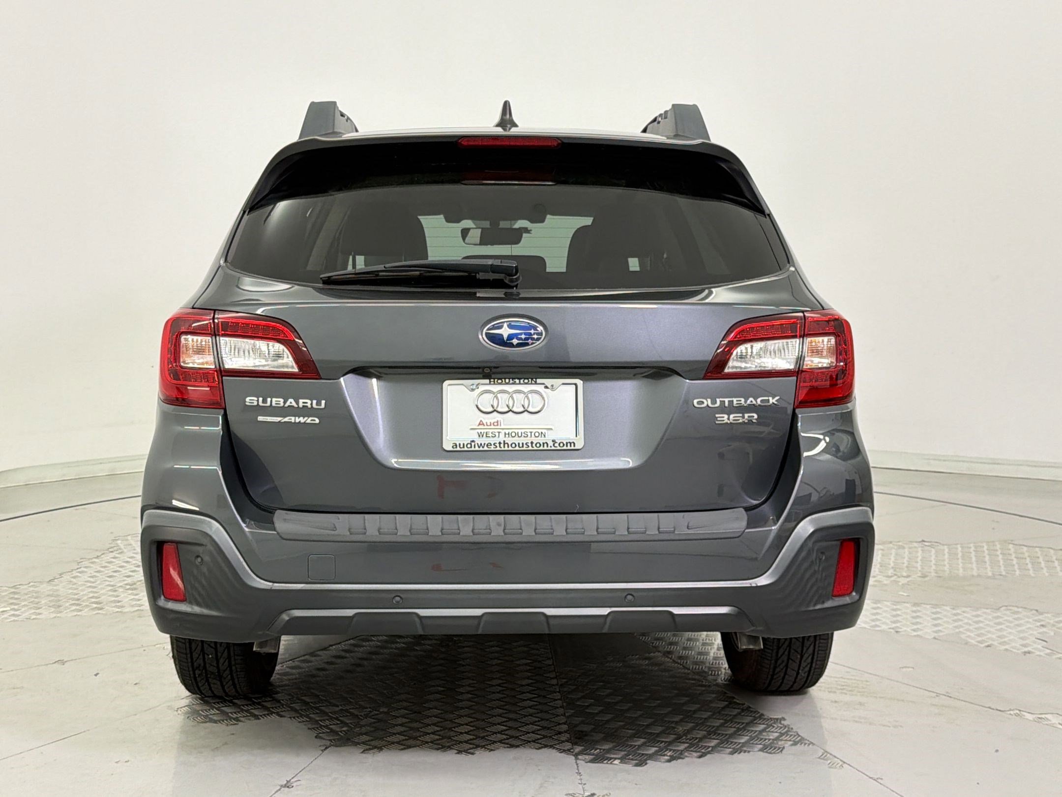 Used 2019 Subaru Outback 3.6R Limited image 10