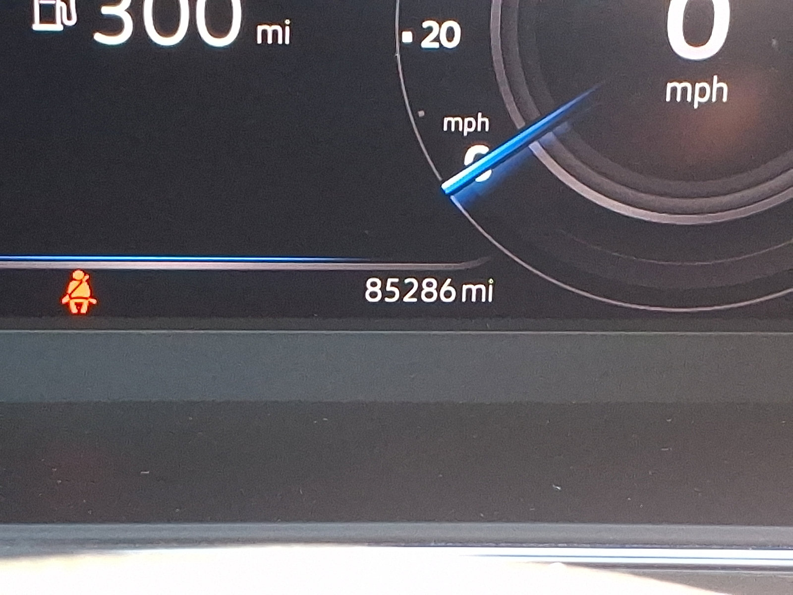 Used 2020 Volkswagen Tiguan SEL image 21