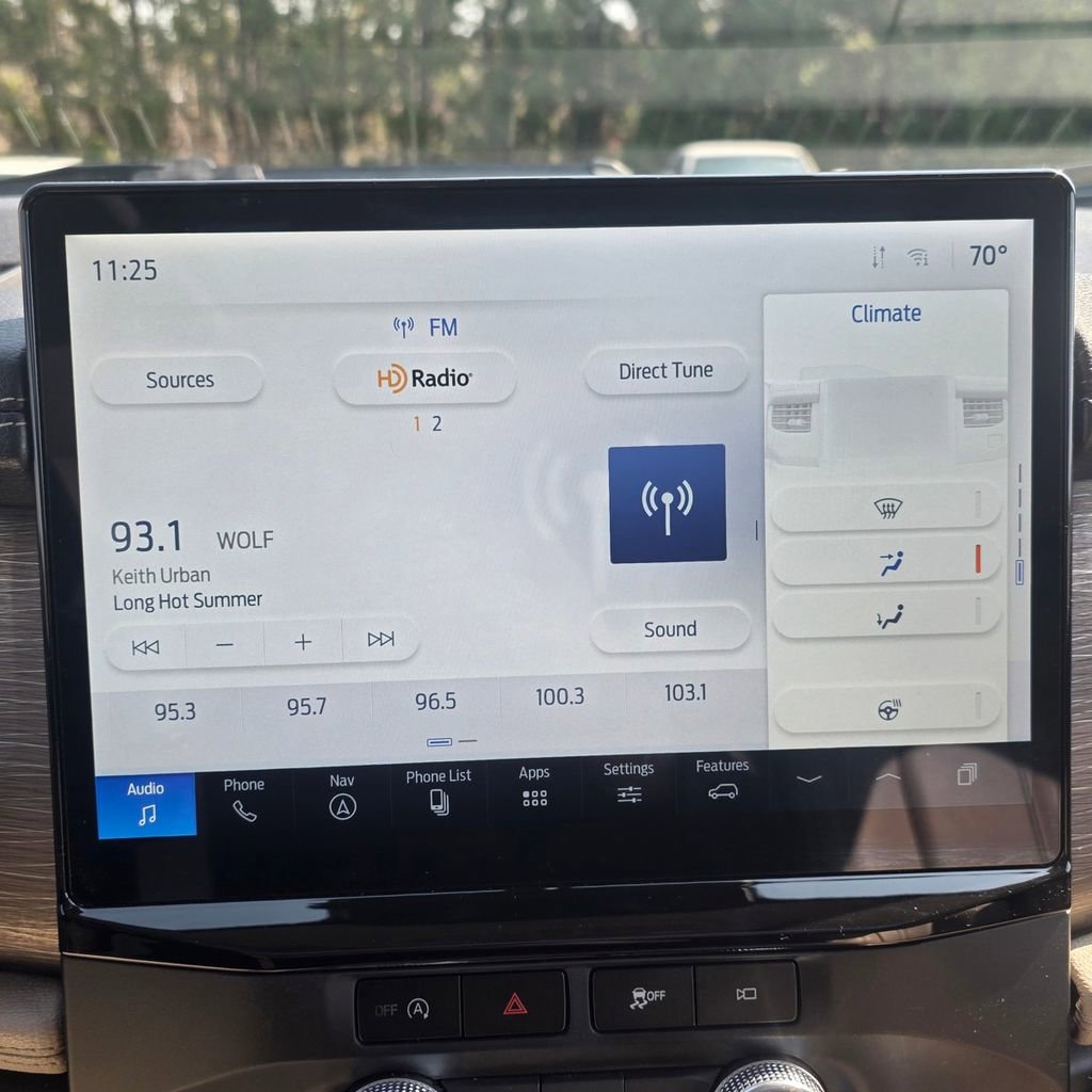 Used 2023 Ford Expedition Max Limited image 22