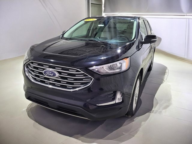 Used 2021 Ford Edge Titanium image 17