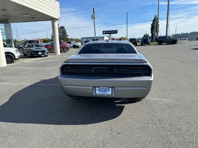 Used 2011 Dodge Challenger SRT8 w/ SRT Option Group II RWD image 4