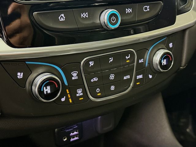 Used 2023 Chevrolet Traverse Premier image 18