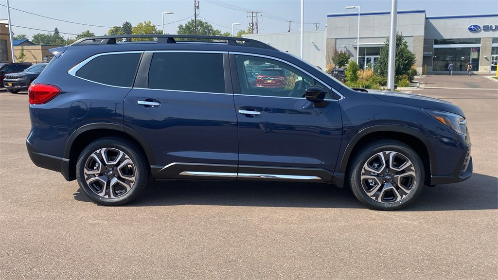 New 2025 Subaru Ascent Touring image 4