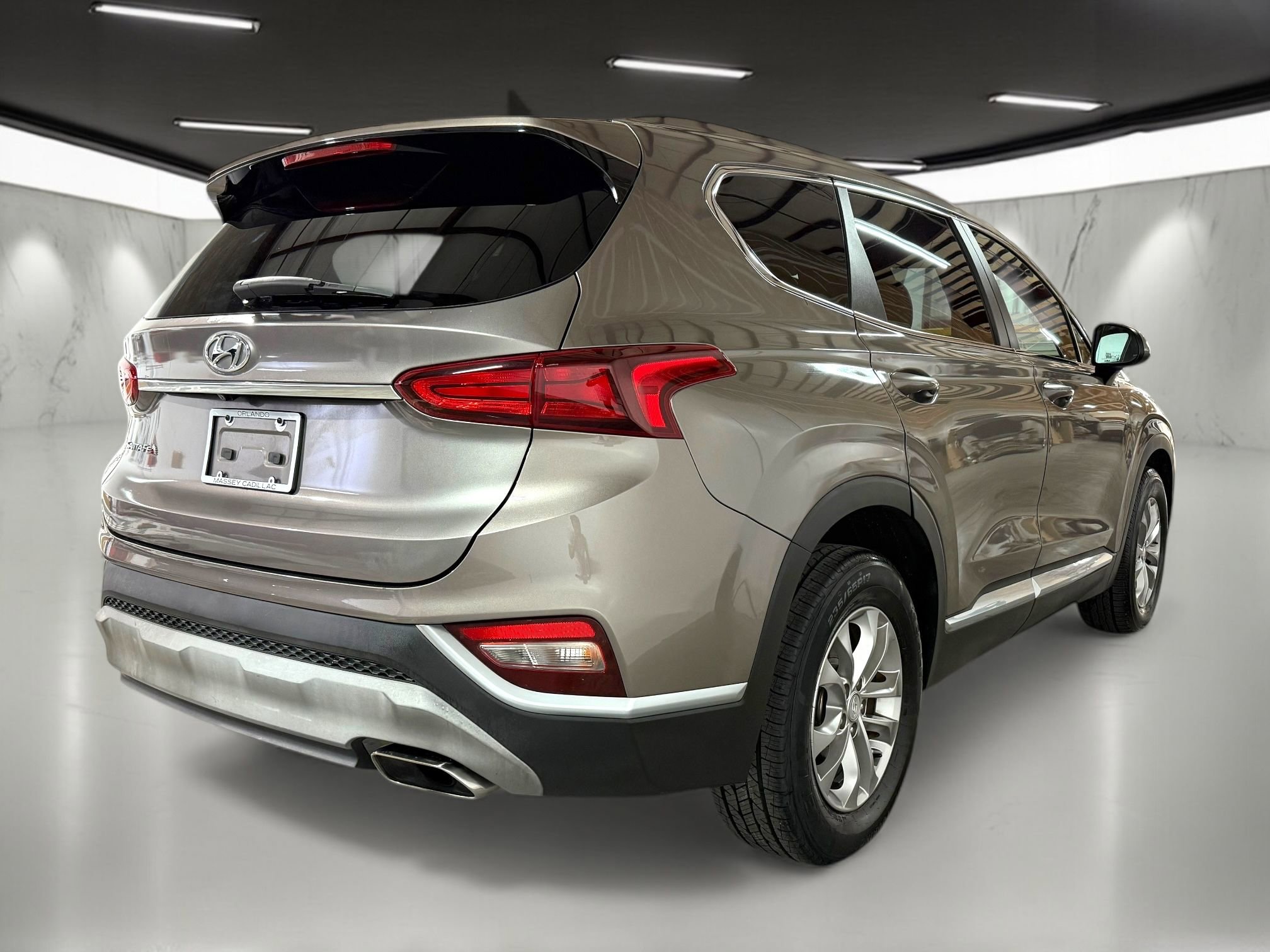 Used 2019 Hyundai Santa Fe SE image 8