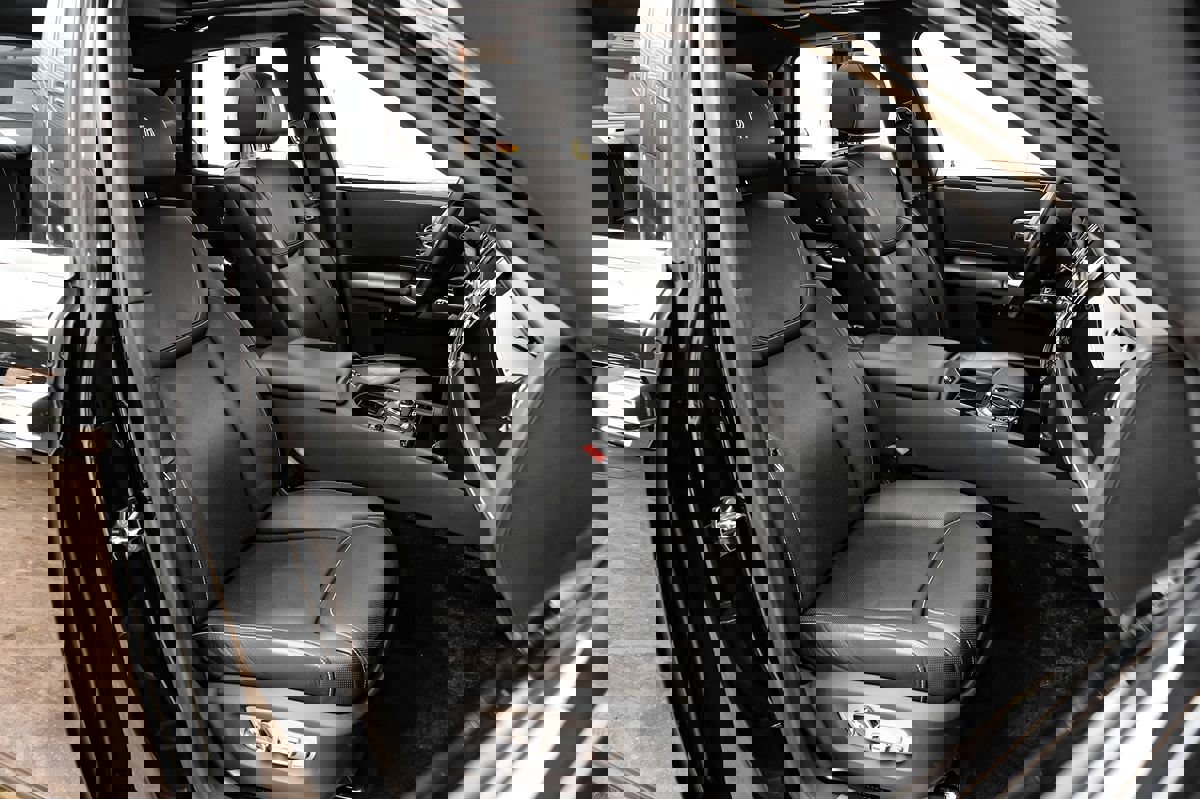 Used 2017 Rolls-Royce Ghost image 32