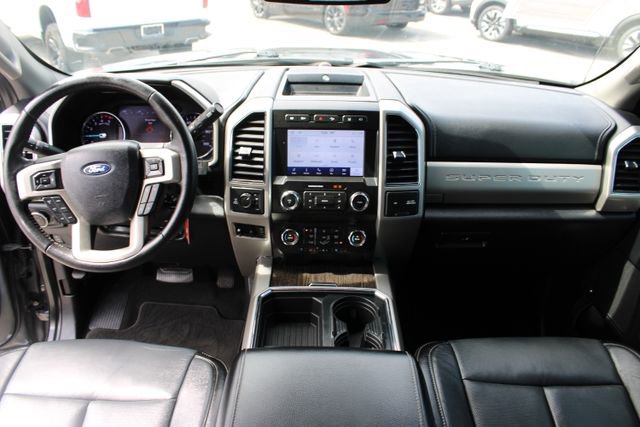 Used 2020 Ford F250 Lariat w/ Lariat Value Package AWD/4WD image 16