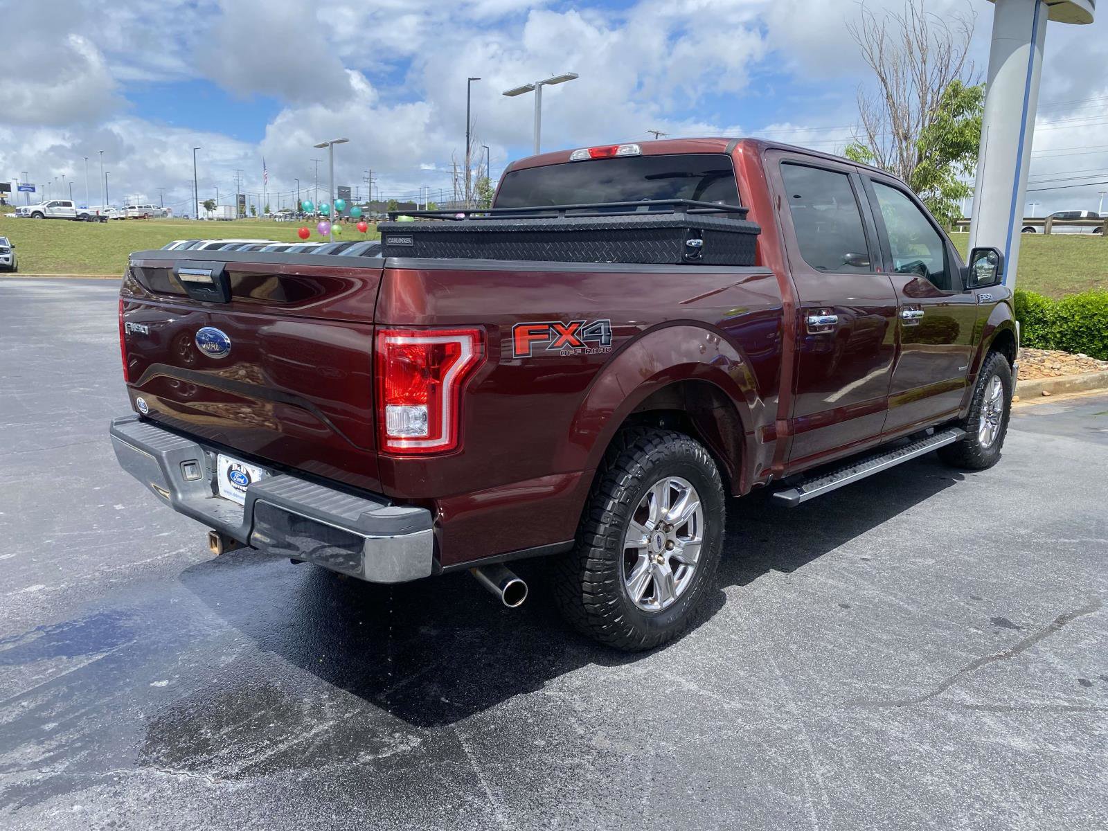 Used 2016 Ford F150 XLT w/ Equipment Group 301A Mid AWD/4WD image 7