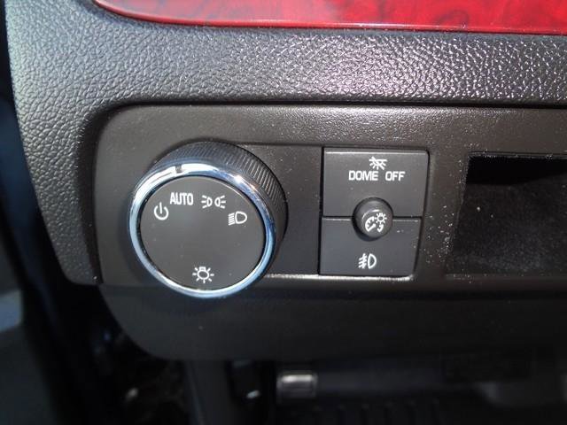 Used 2011 Cadillac Escalade Premium AWD/4WD image 26