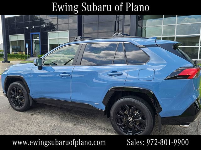 Used 2024 Toyota RAV4 SE AWD/4WD image 3