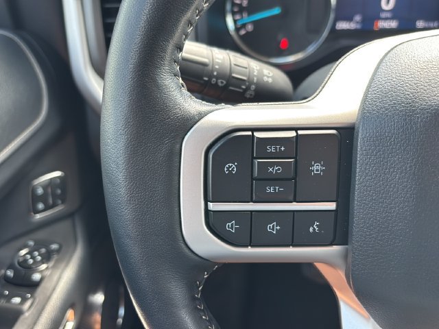 Used 2024 Ford Expedition XLT AWD/4WD image 24