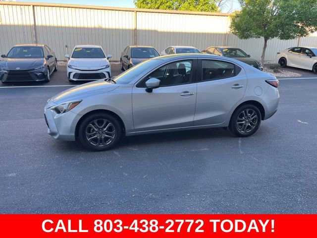 Used 2019 Toyota Yaris LE image 38