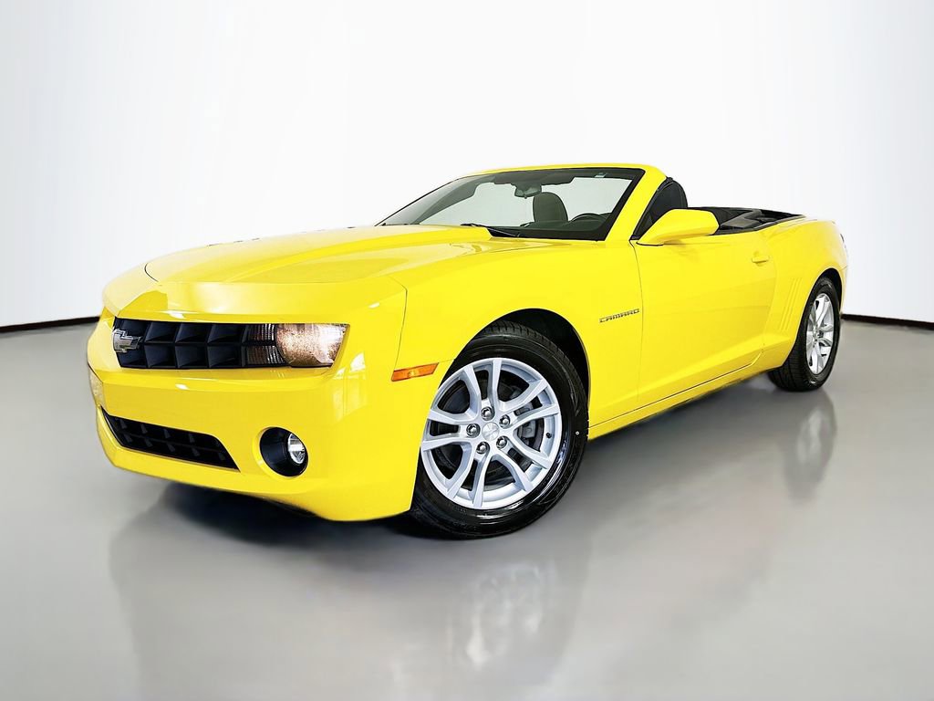 Used 2013 Chevrolet Camaro LT image 3
