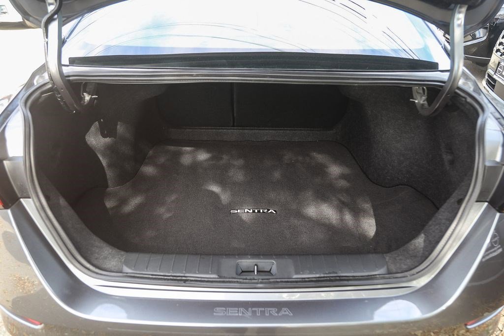 Certified 2025 Nissan Sentra S image 25