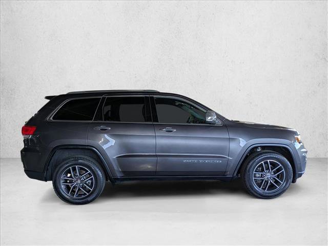 Used 2018 Jeep Grand Cherokee Limited image 4