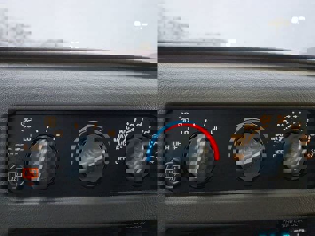 Used 2003 Chevrolet Astro LS w/ LS Preferred Equipment Group image 15