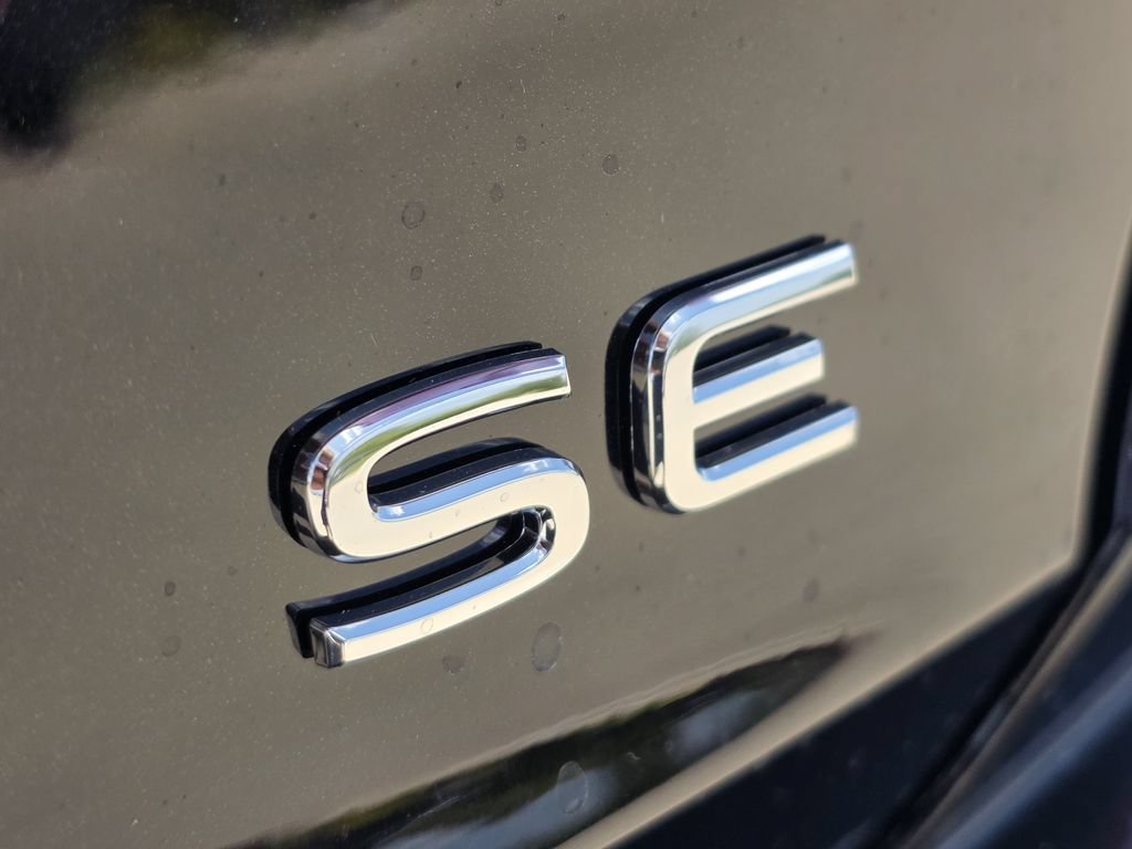 New 2026 Volkswagen Jetta SE FWD image 8