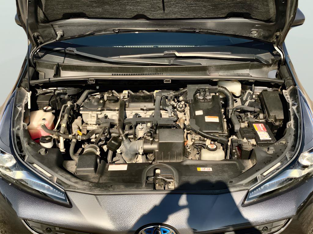 Used 2019 Toyota Prius Limited w/ Premium Convenience Package FWD image 18
