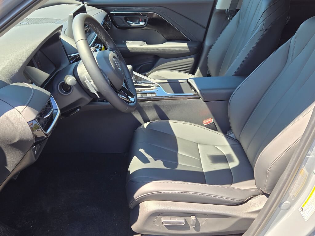 New 2026 Acura ADX AWD image 25